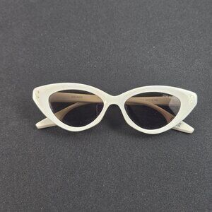 Steve Madden Sunglasses White Plastic Cat Eye Chary 50-18-143